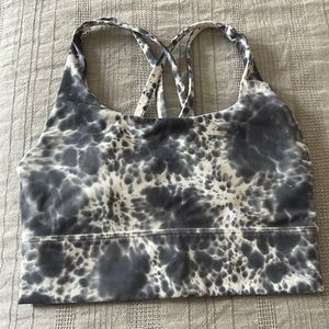 Lululemon sports bra